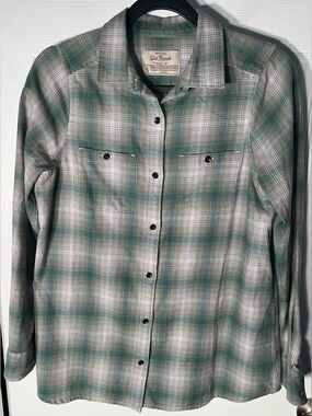 Women’s Old Ranch Long Sleeve Plaid Button Shirt Size Small Cotton Blend Soft
